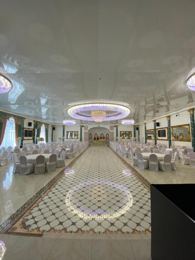 Hotel Astam Костанай Екстериор снимка