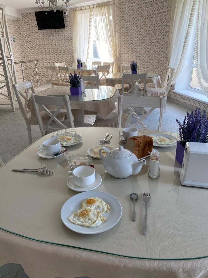 Hotel Astam Костанай Екстериор снимка