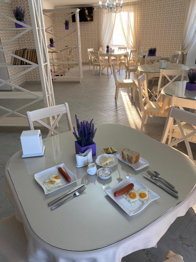 Hotel Astam Костанай Екстериор снимка