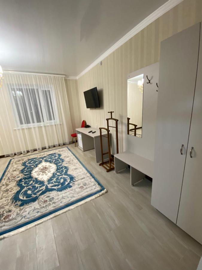 Hotel Astam Костанай Екстериор снимка