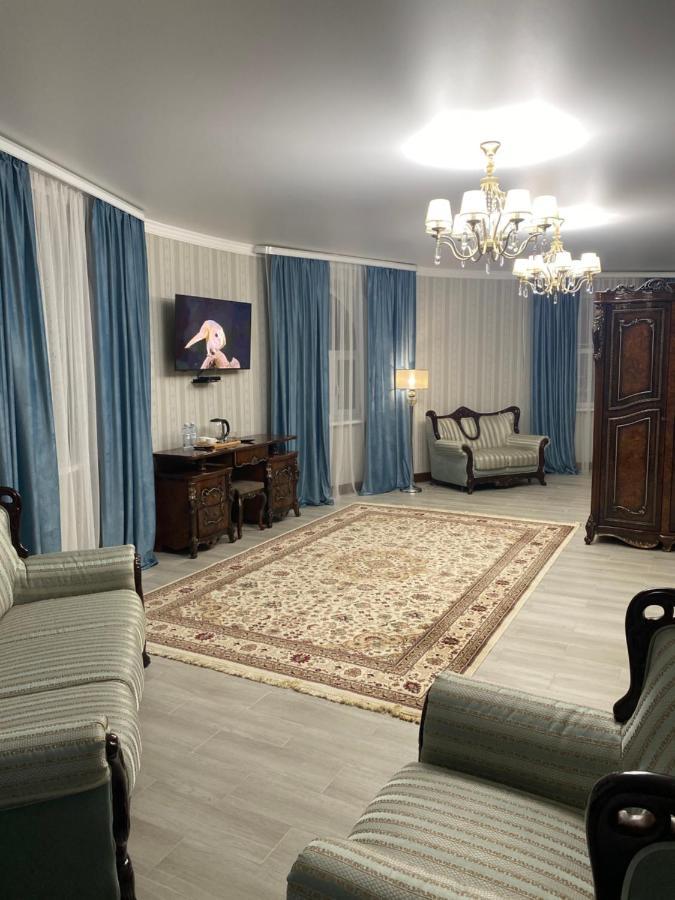 Hotel Astam Костанай Екстериор снимка