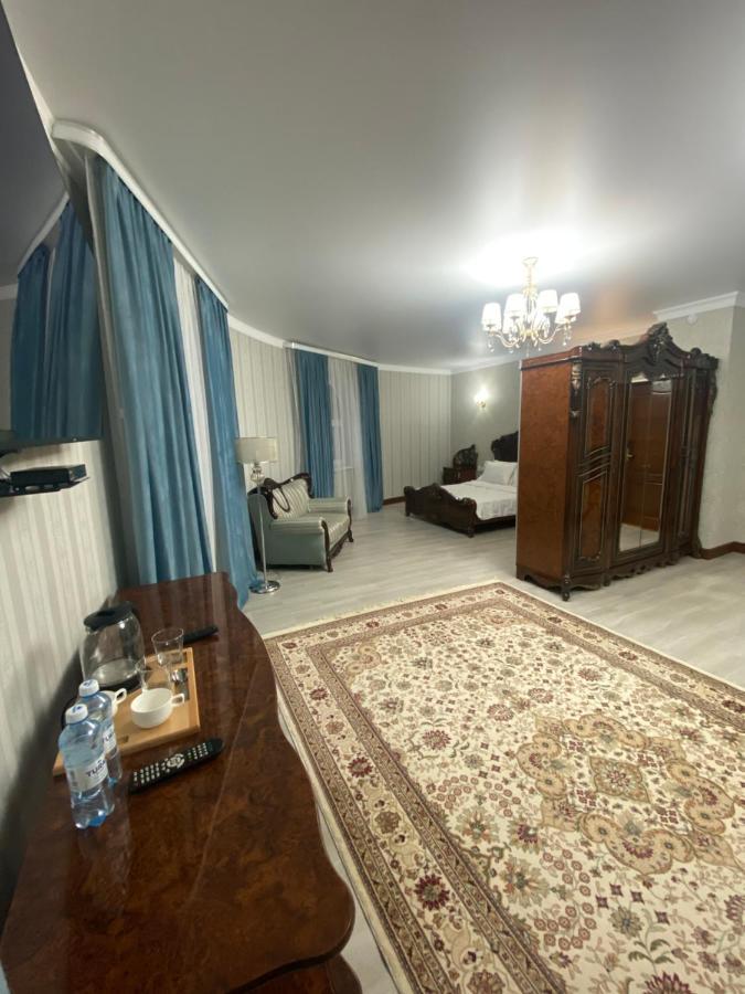 Hotel Astam Костанай Екстериор снимка