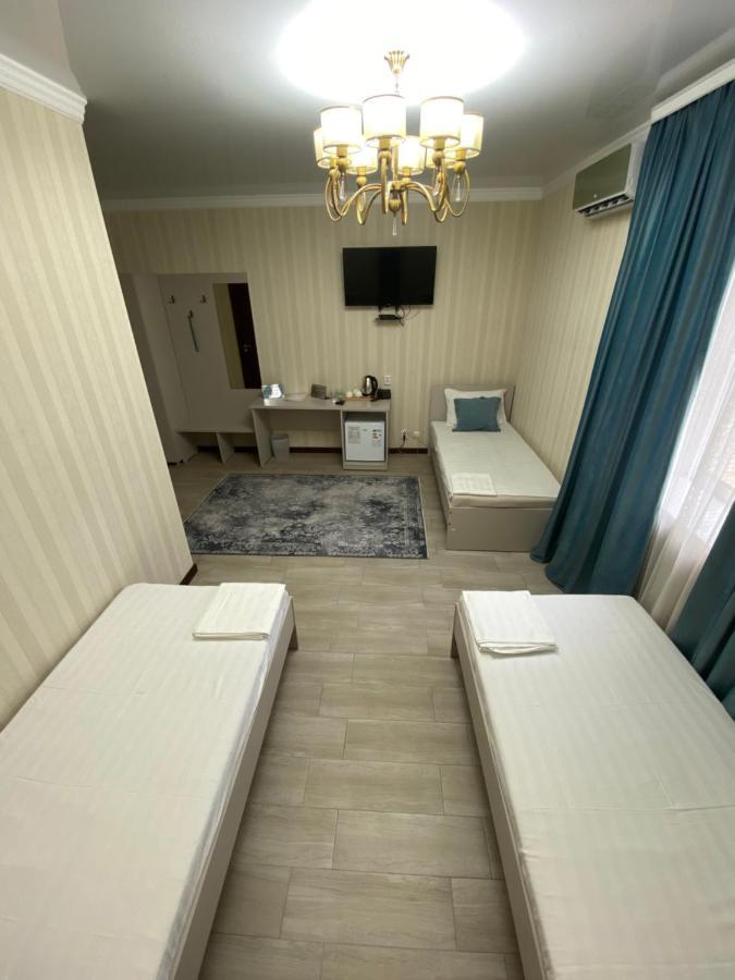 Hotel Astam Костанай Екстериор снимка